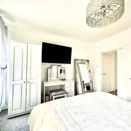 Arthur Street, Stylish 3 Bedroom House 킹스턴어폰헐 외부 사진